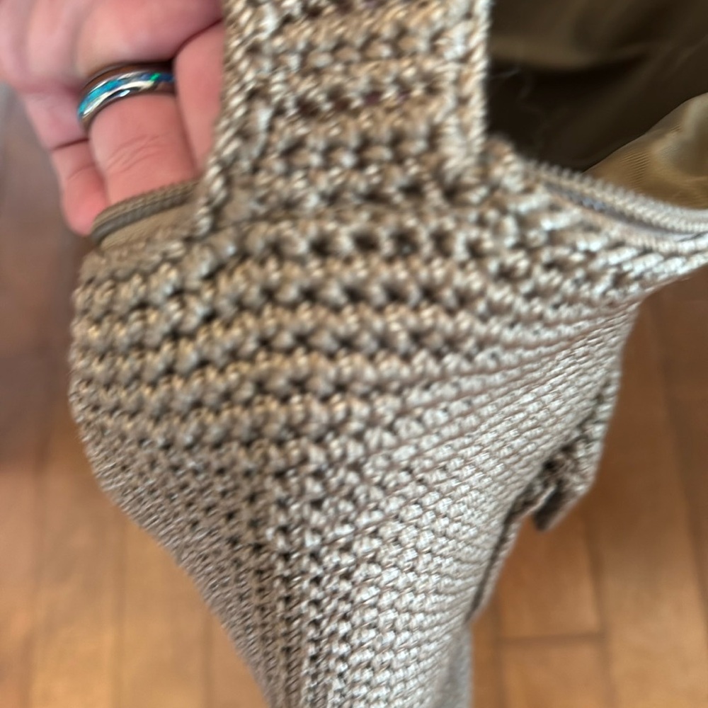 The Sak Crochet Crossbody Bag Tan Boho Woven Shoulder Purse - Picture 6 of 7